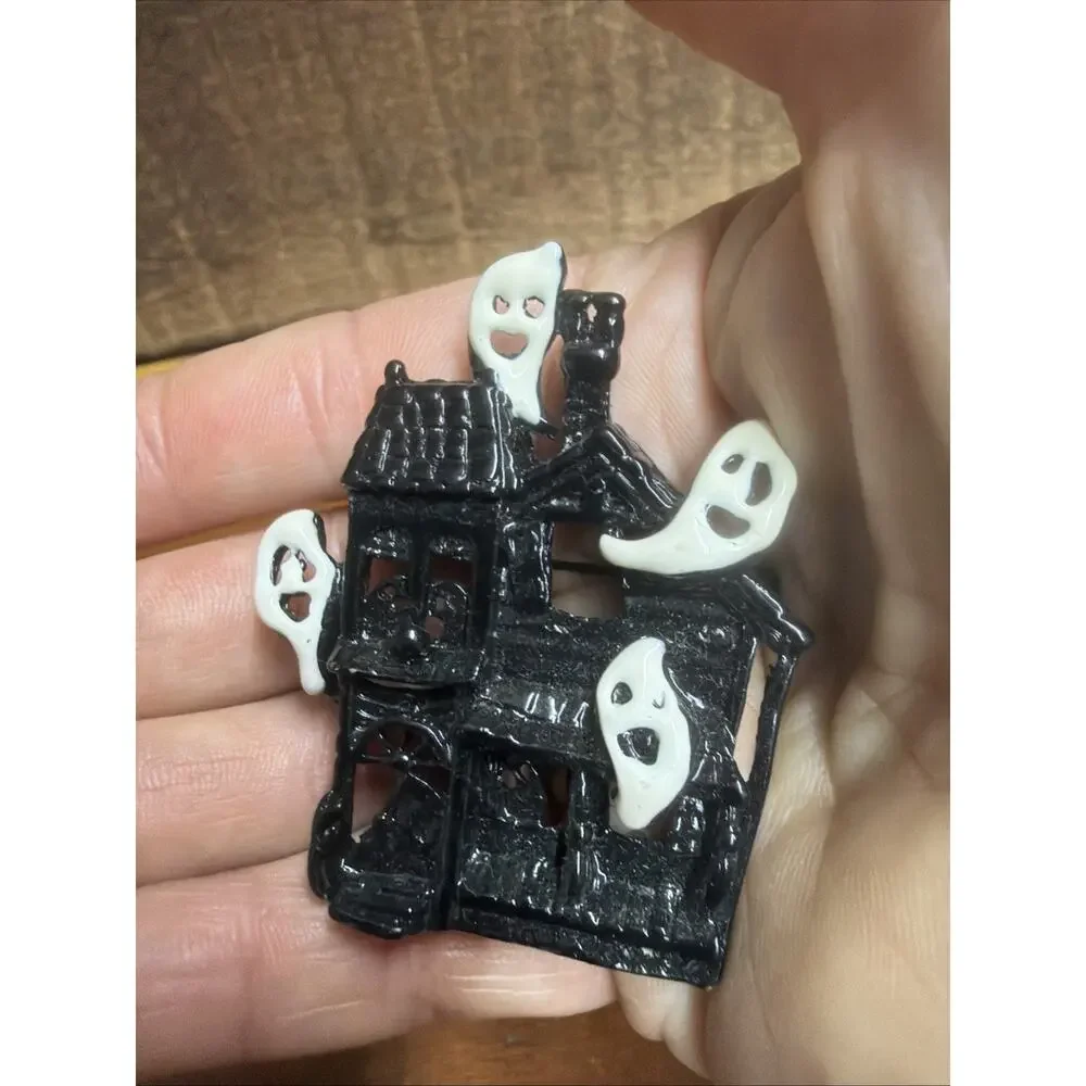 Vintage Halloween Pin Brooch Haunted House Ghosts Spooky Fall Autumn